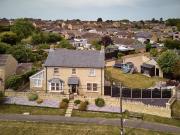 6 bedroom detached house for sale