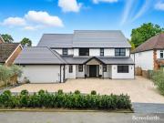 6 bedroom detached house for sale