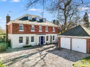 6 bedroom detached house for sale