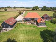 6 bedroom detached house for sale