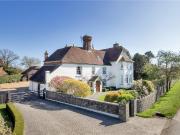 6 bedroom detached house for sale