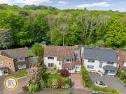 6 bedroom detached house for sale