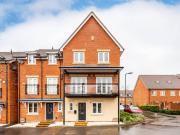 6 bedroom detached house for sale