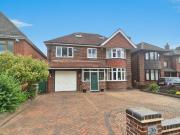 6 bedroom detached house for sale