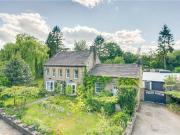 6 bedroom detached house for sale