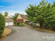 6 bedroom detached house for sale