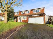 6 bedroom detached house for sale
