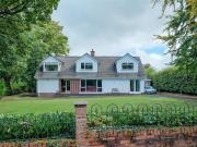 6 bedroom detached house for sale