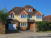 6 bedroom detached house for sale
