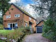 6 bedroom detached house for sale