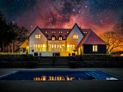 6 bedroom detached house for sale