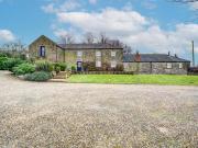 6 bedroom detached house for sale