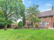 6 bedroom detached house for sale