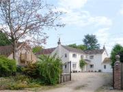 6 bedroom detached house for sale