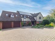 6 bedroom detached house for sale in 166 Hallow Road,...