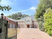 6 Bedroom Detached House For Sale In Avon Castle