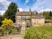 6 bedroom detached house for sale in House With Cottage...