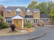 6 bedroom detached house for sale in Canterbury Close,...