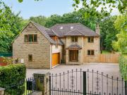 6 bedroom detached house for sale in Clara Drive,... 6 bedroom detached house for sale in Clara Drive,...