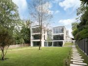 7 bedroom detached house for sale in Coombe Hill Road,...