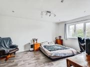 6 bedroom detached house for sale in Croft Road,...