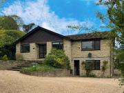 6 bedroom detached house for sale in Cumnor Rise Road,...