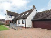 6 Bedroom Detached House For Sale In Heelands, Milton Keynes