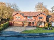 6 Bedroom Detached House For Sale In Knowle