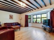 6 Bedroom Detached House For Sale In Maidenhead