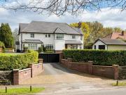6 Bedroom Detached House For Sale In Mere