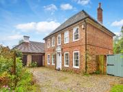 6 bedroom detached house for sale in Mill Close,...