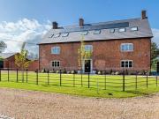 6 Bedroom Detached House For Sale In Rushton
