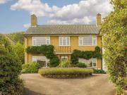 6 bedroom detached house for sale in Ruxley Crescent...