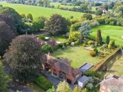 6 bedroom detached house for sale in Snowdenham Links...