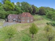 6 bedroom detached house for sale in South Green,...
