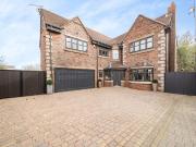 6 bedroom detached house for sale in The Pottery,...