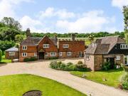 6 bedroom detached house for sale in Woodchurch,...