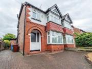 1 bedroom detached house to rent
