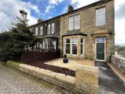 5 Bedroom End Of Terrace House