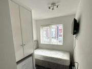 6 Bedroom End Of Terrace House For Rent In...