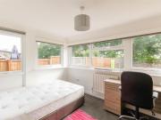 6 bedroom end of terrace house for rent in Ranworth...