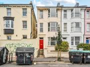 6 bedroom end of terrace house for rent in Upper Lewes...