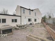 6 bedroom end of terrace house for sale