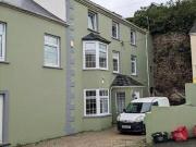 6 Bedroom End Of Terrace House For Sale In...