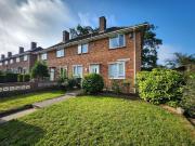 6 bedroom end of terrace house to rent