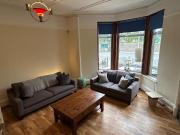 6 bedroom end of terrace house to rent