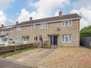 6 bedroom end of terrace house to rent