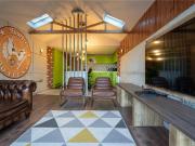 1 bedroom end of terrace house to rent