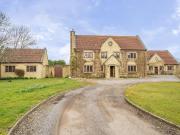 6 bedroom farm house for sale