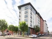 6 bedroom flat for sale in Manchester Street,...